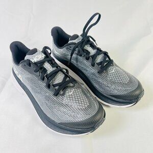 Hoka Youth (Big Kid) Clifton 9 Running Shoes -  Size 5.5